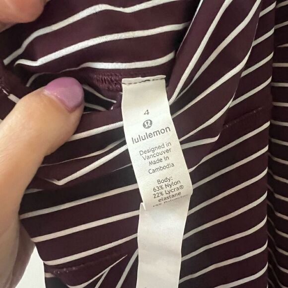Lululemon Athletica Women's Wunder Under Crop High Rise Cropped Purple Striped L - Picture 5 of 8